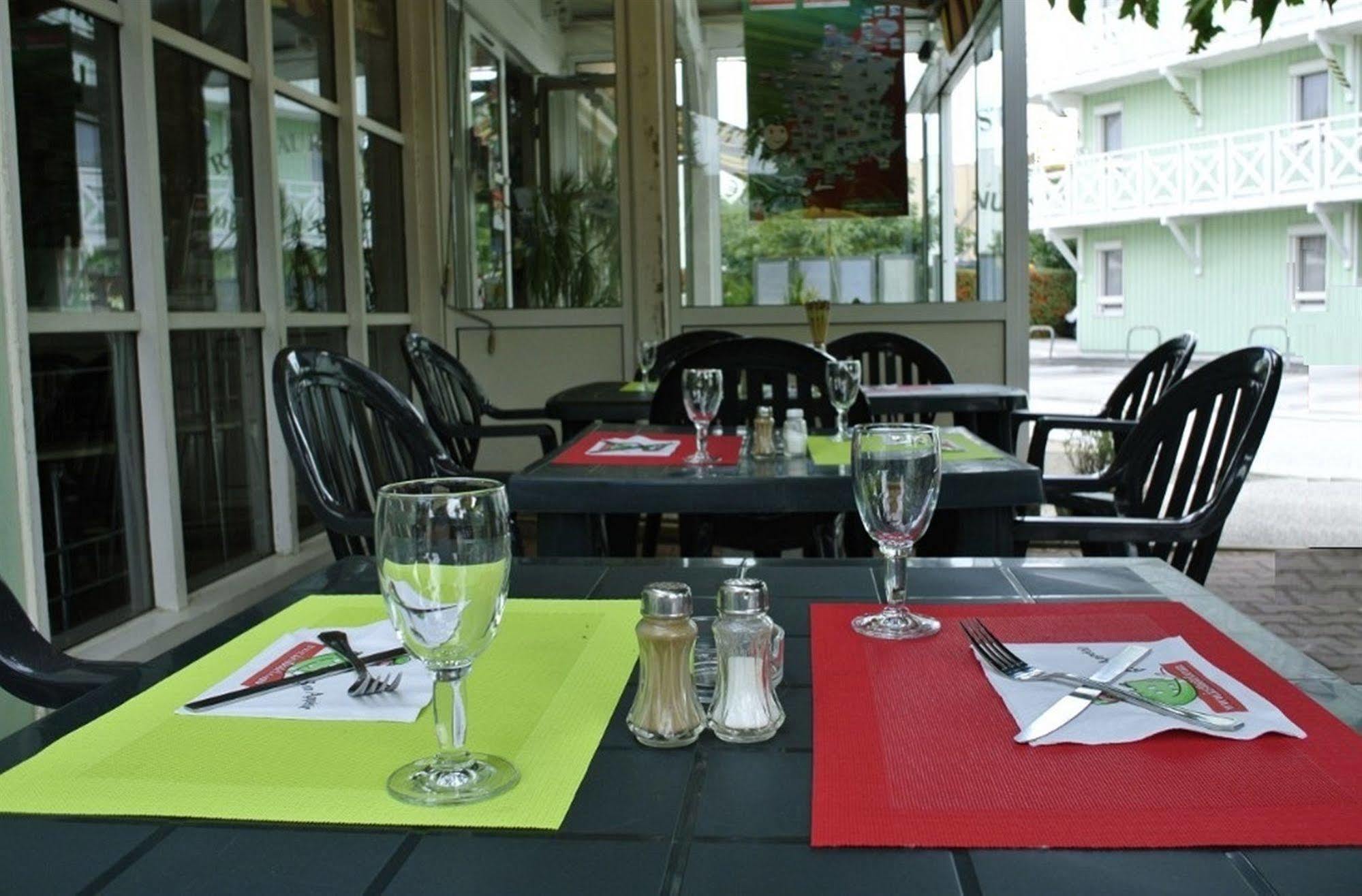 Fasthotel Perpignan Luaran gambar